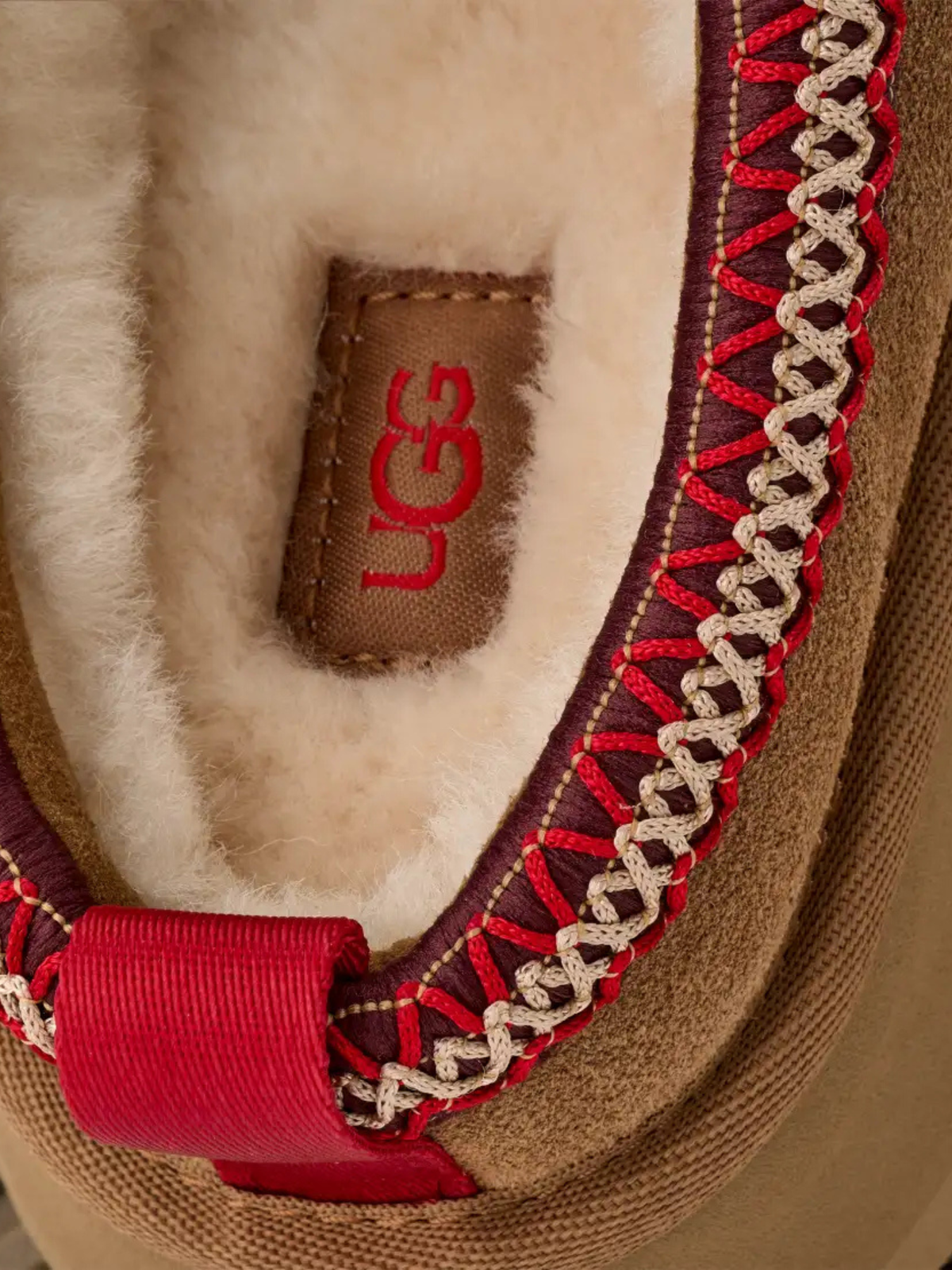 Ugg Women’s Tazz II - Chestnut