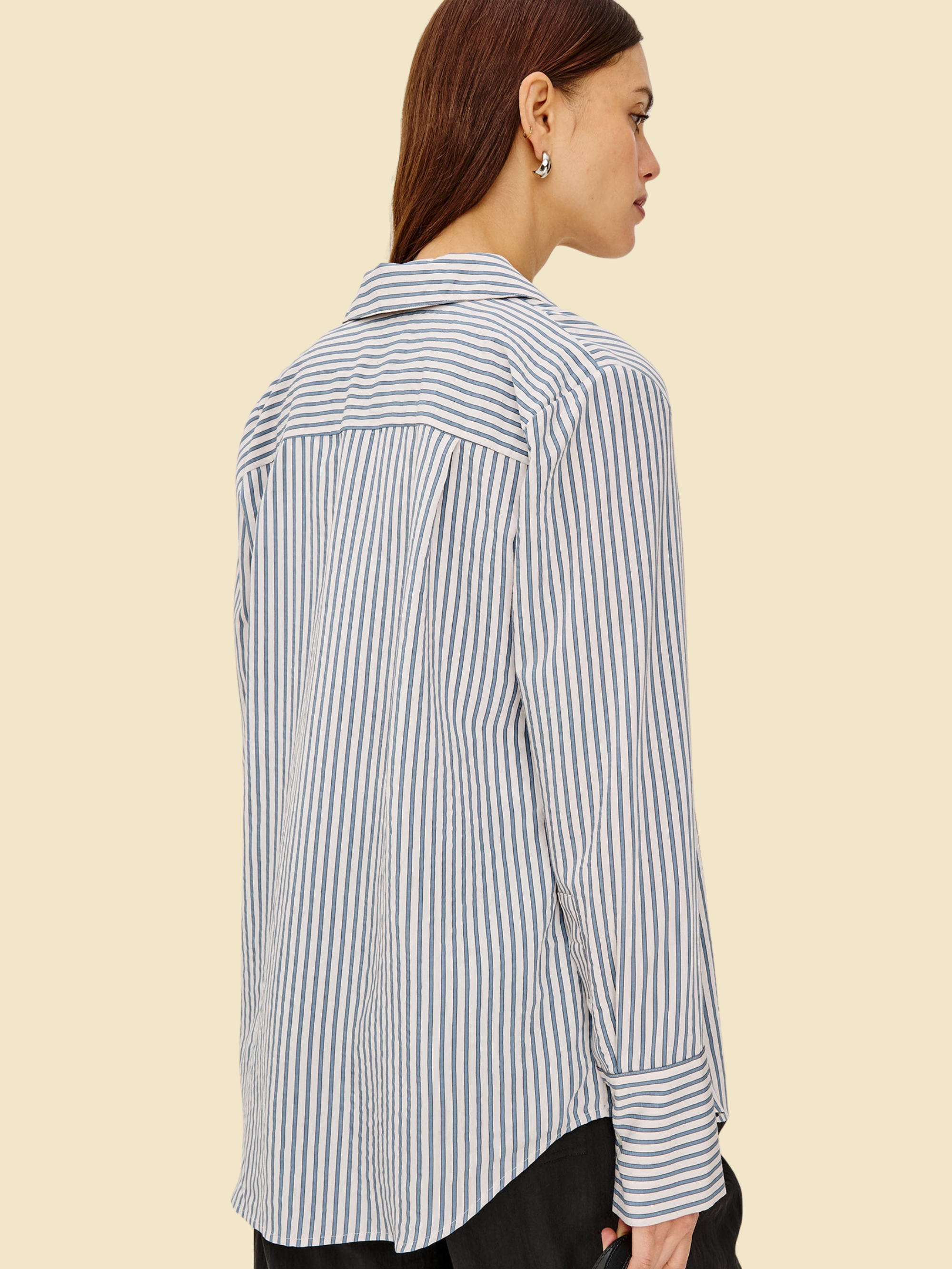 Beck Shirt - Ivory Steel Blue Stripe