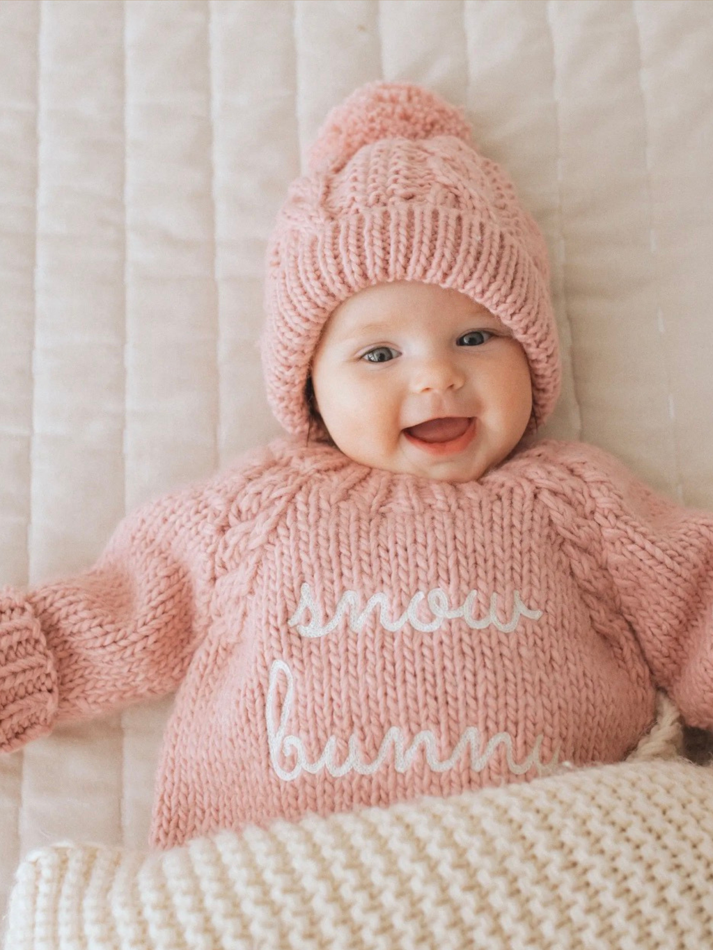 Huggalugs Snow Bunny Rosy Crew