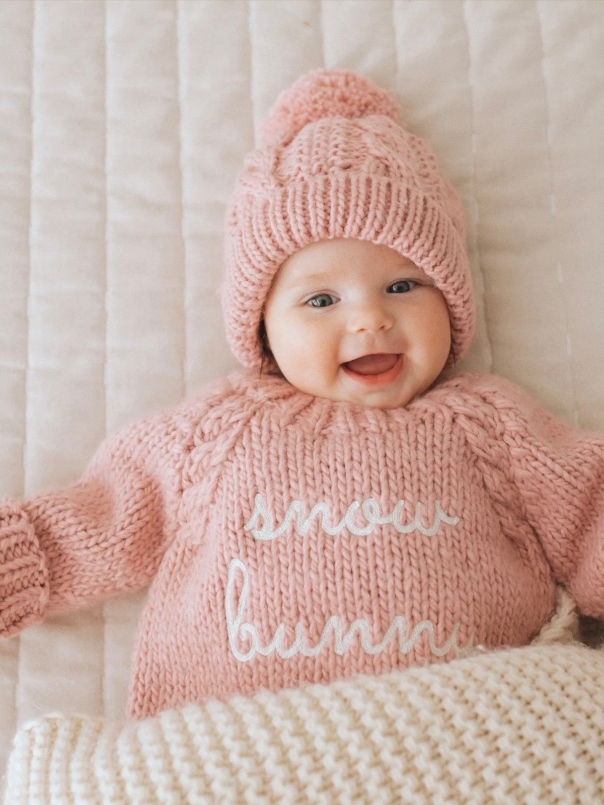 Huggalugs Snow Bunny Rosy Crew