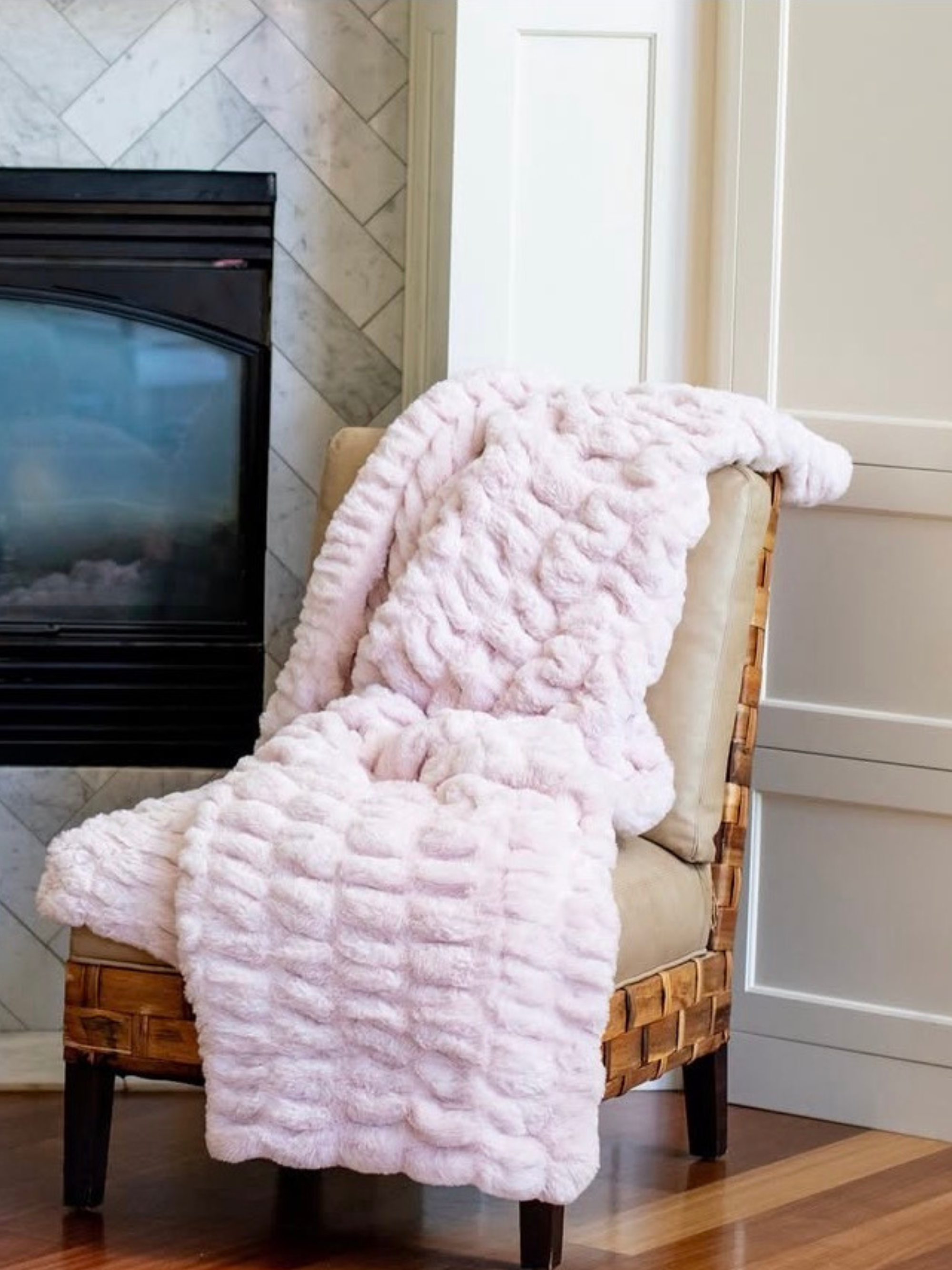 Minky Blanket Blossom Pink 50”x60”