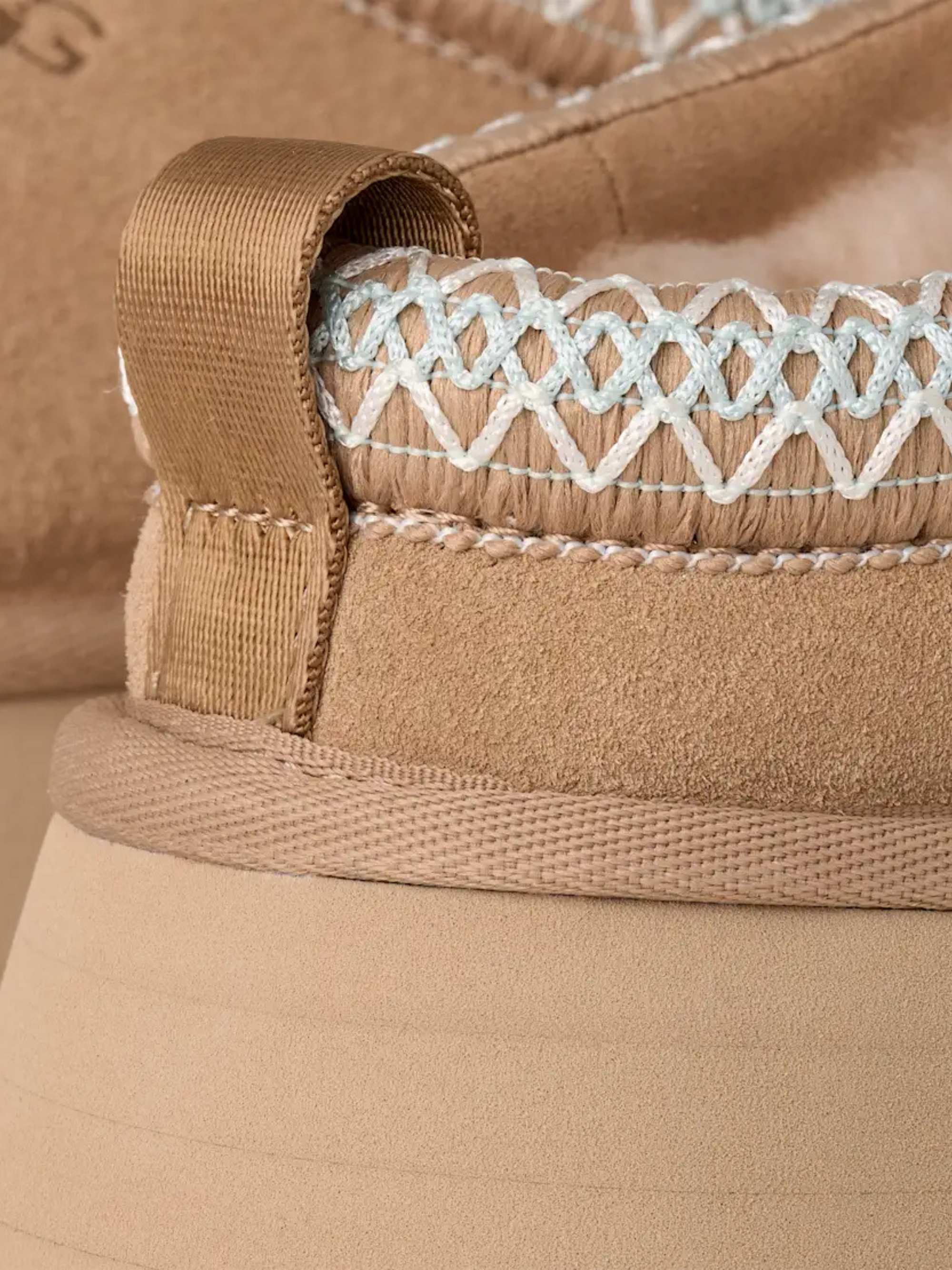 Ugg Women’s Tazz II  - Sand