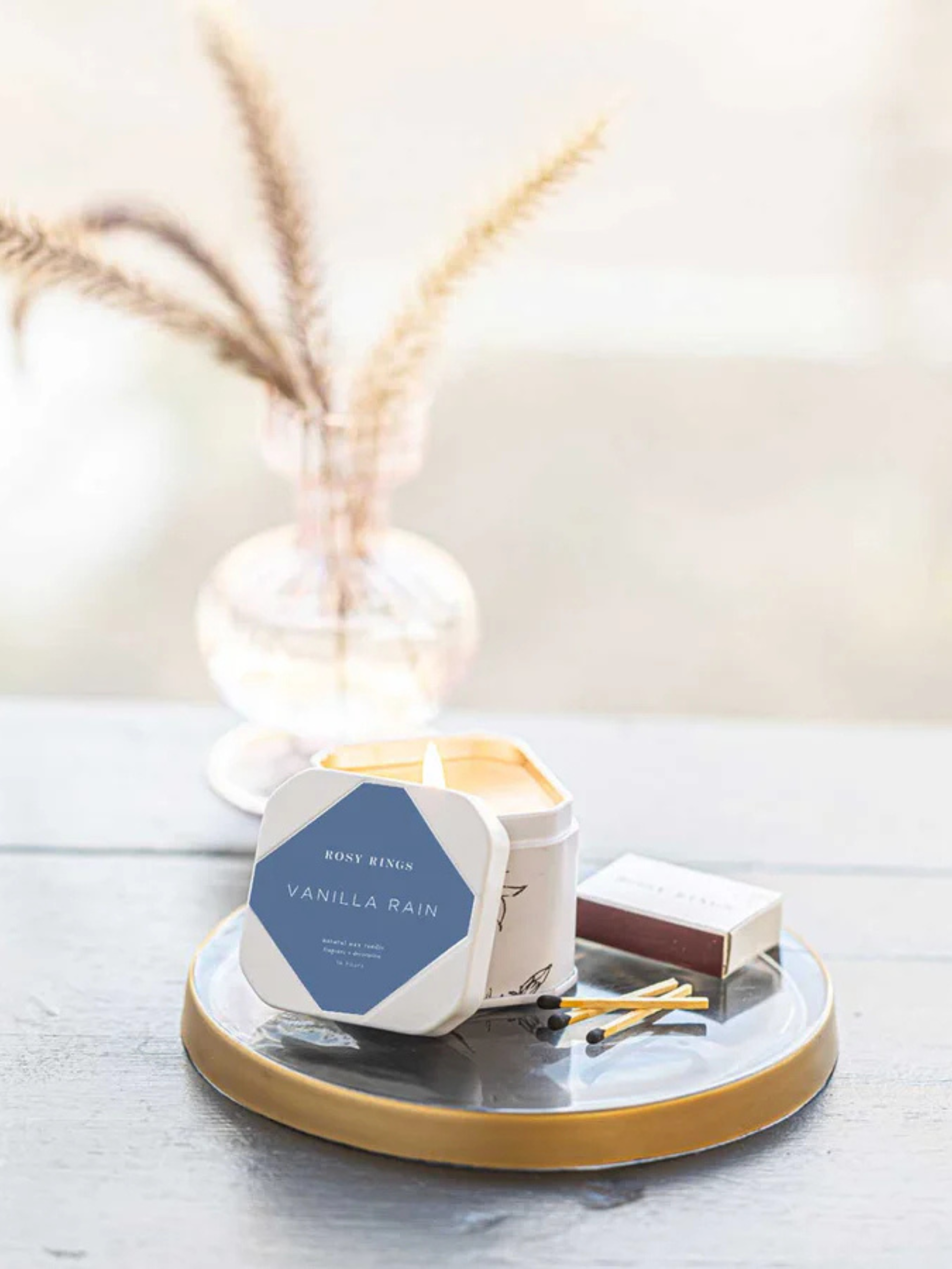Rosy Rings Petite Tin Candle - Vanilla Rain