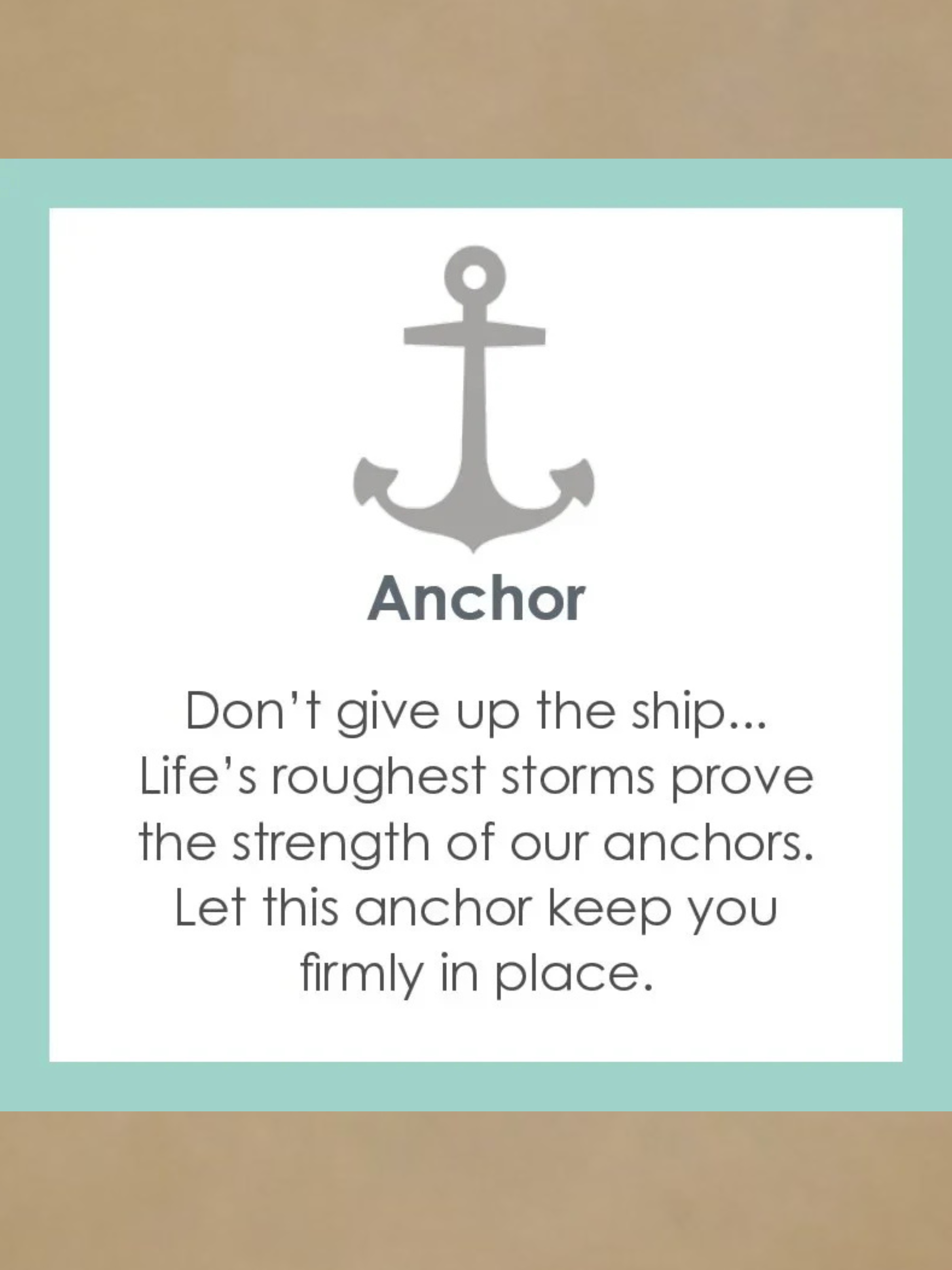 LOLA Anchor Pendant - Mini