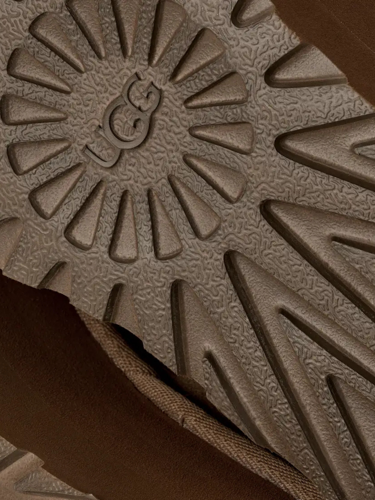 Ugg Women’s Classic Ultra Mini Platform - Light Bronze